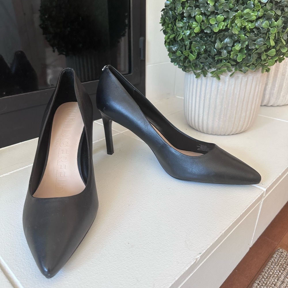 Karl Lagerfeld Classic Black Heels